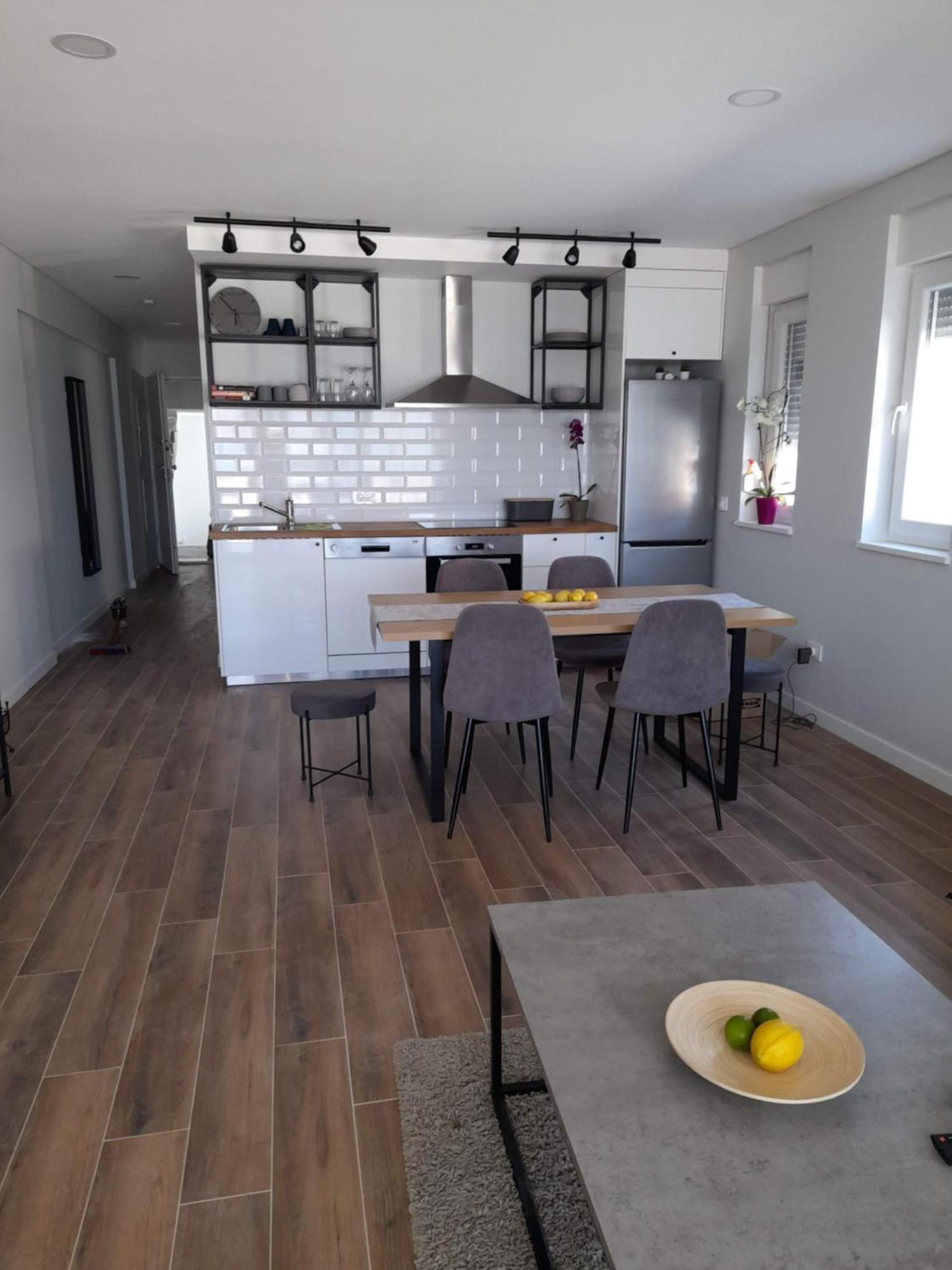 B & R Summer Breeze Apartments Nin Eksteriør bilde